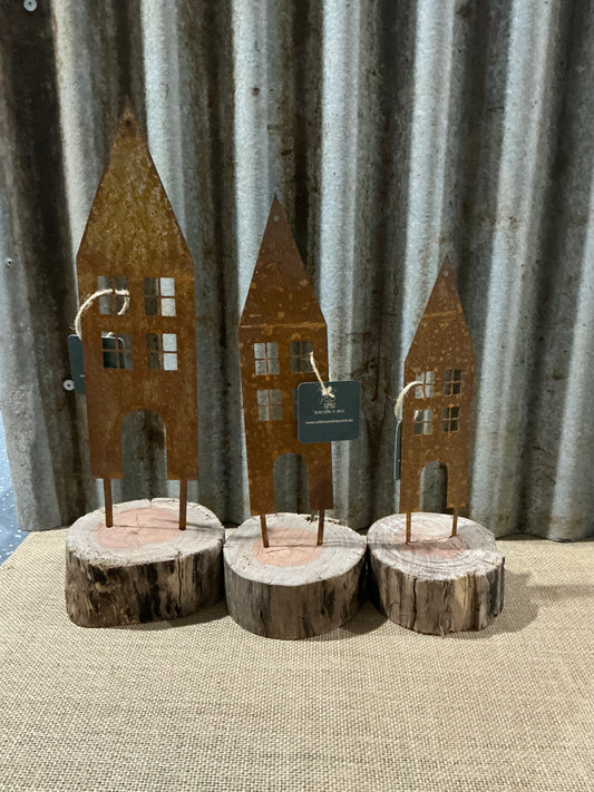Set of 3 Rustic Houses
