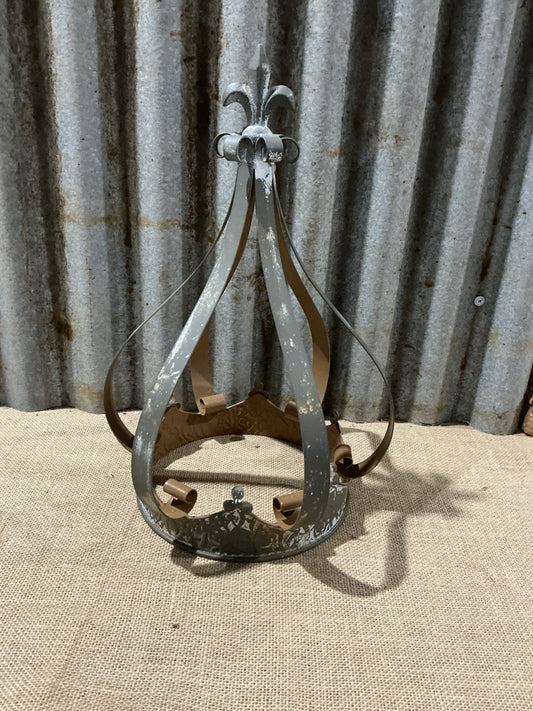 Table Crown